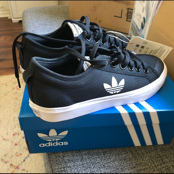 adidas gazelle silver green womens Good Neighbour main image 0